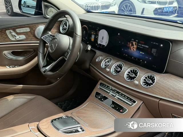 Mercedes-Benz E-class id 4306852 из Китая 9