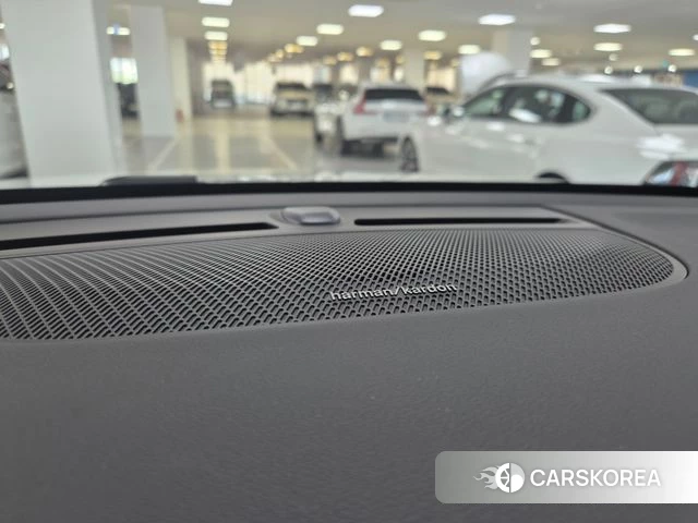 Volvo XC40 id 4387725 из Кореи 16