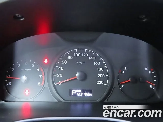 Hyundai The New Grand Starex id 2876585 из Кореи 18