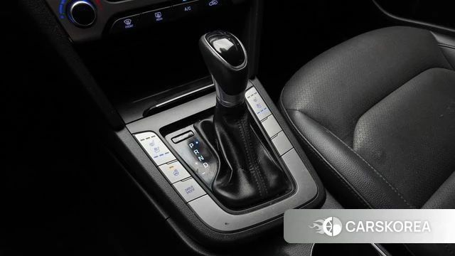 Hyundai Avante AD id 4900948 из Кореи 28