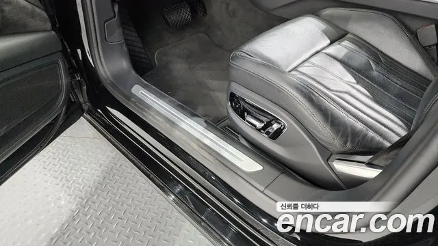 Audi A8 (D5) id 2659518 из Кореи 18