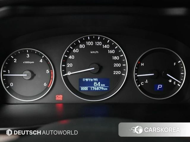 Hyundai The New Grand Starex id 4596350 из Кореи 18