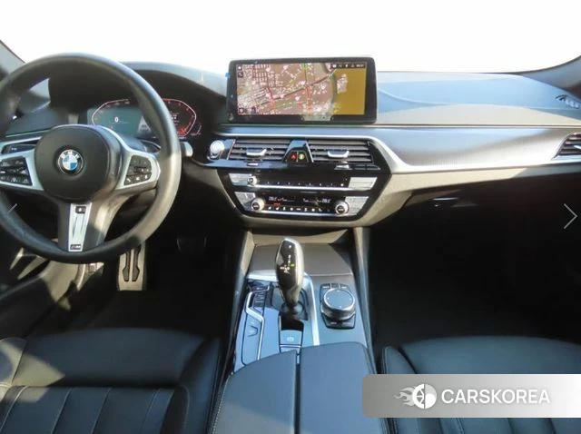 BMW 5 Series (G60) id 3903156 из Кореи 18