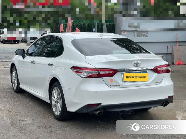 Toyota Camry id 4359010 из Китая 8