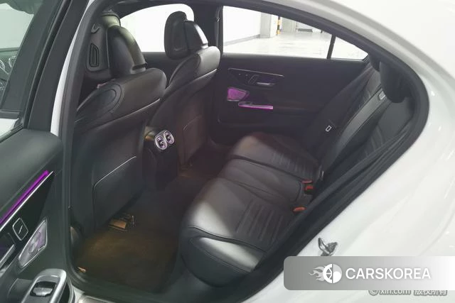 Mercedes-Benz Class C id 4328968 из Китая 22