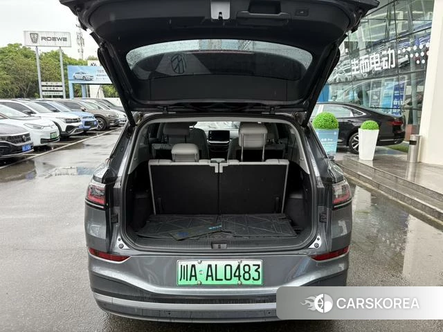 Volkswagen ID.6 X id 4260120 из Китая 15