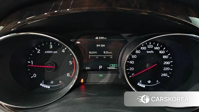 Kia The New Carnival id 4465416 из Кореи 28