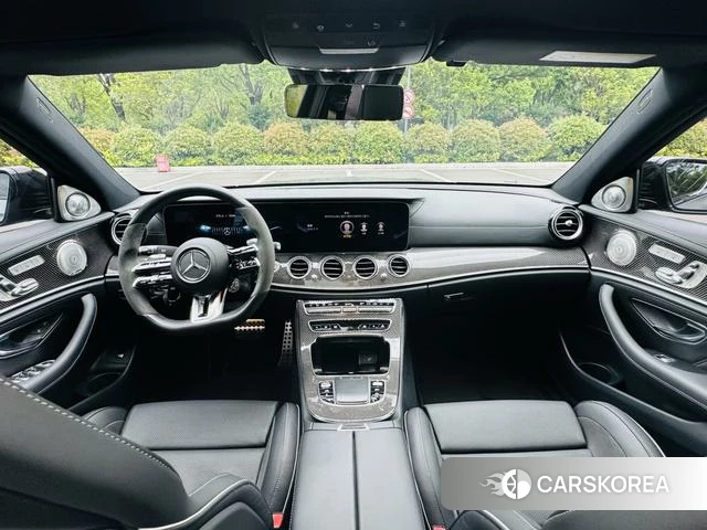 Mercedes-Benz E-class AMG id 4348860 из Китая 17