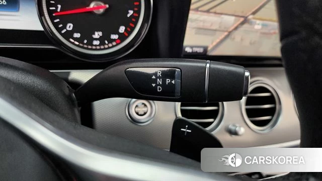 Mercedes-Benz E-Class W213 id 4434853 из Кореи 28