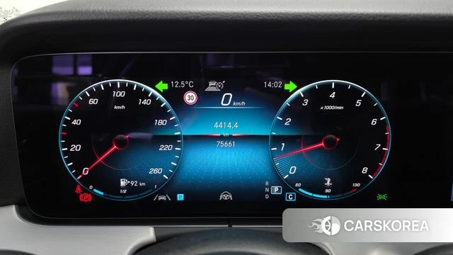 Mercedes-Benz E-Class W213 id 3893179 из Кореи 18