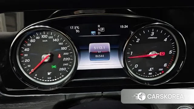 Mercedes-Benz E-Class W213 id 3760883 из Кореи 18