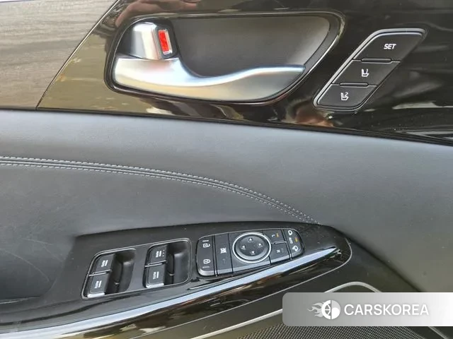 Kia K7 Premier Hybrid id 3547069 из Кореи 18