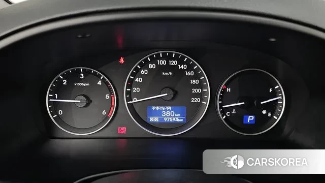 Hyundai The New Grand Starex id 3515242 из Кореи 18