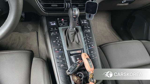 Porsche Macan id 4446974 из Кореи 31