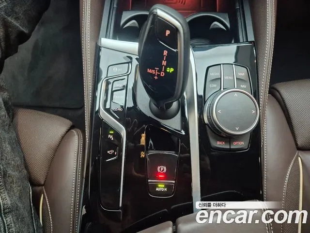 BMW 5 Series (G30) id 2874960 из Кореи 18