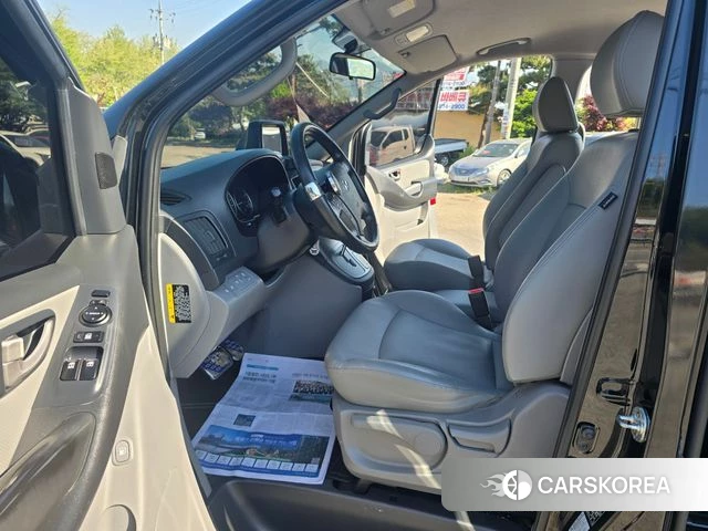Hyundai The New Grand Starex id 4285590 из Кореи 18