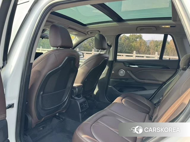 BMW X1 id 4348735 из Китая 10