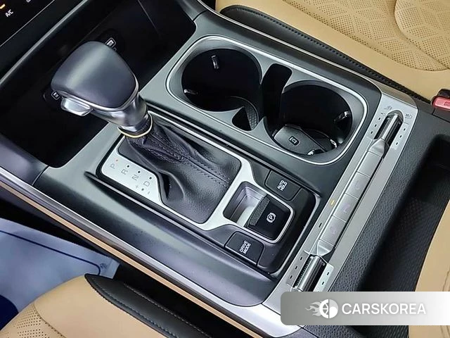 Kia Carnival 4th generation id 4542173 из Кореи 16