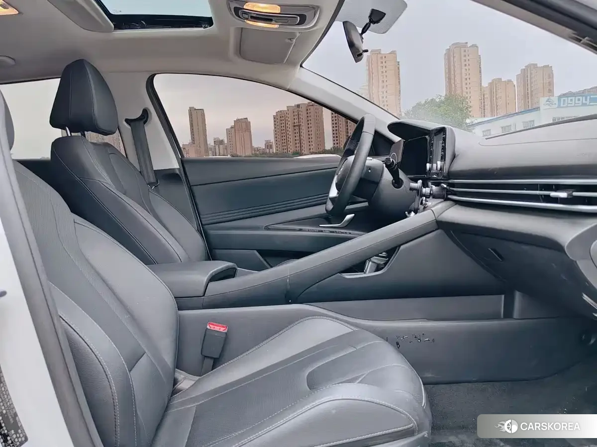 Hyundai Elantra id 4674291 из Китая 8