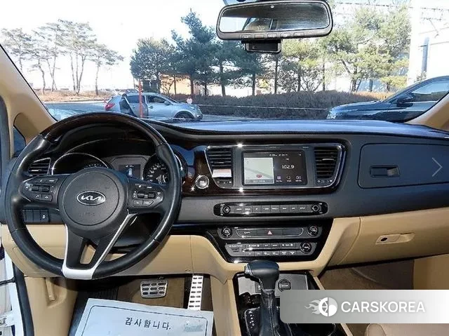 Kia The New Carnival id 3656844 из Кореи 18