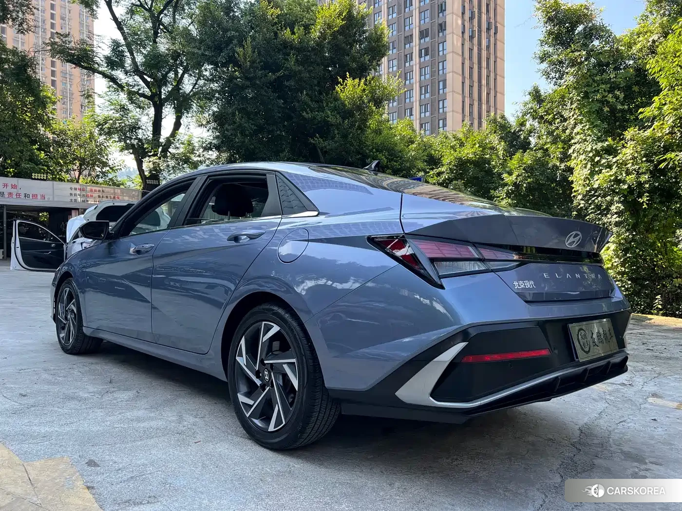 Hyundai Elantra id 4553645 из Китая 22