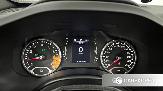 Jeep Renegade id 3873756 из Кореи 18