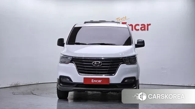 Hyundai The New Grand Starex id 3541763 из Кореи 18