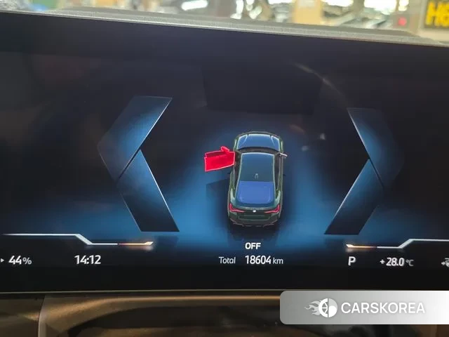 BMW i4 id 2910158 из Кореи 17