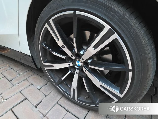 BMW 5 Series (G60) id 4934980 из Кореи 12