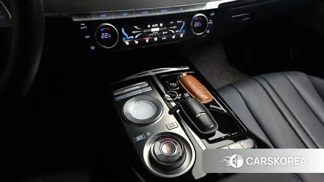 Genesis Electrified G80 (RG3) id 3777697 из Кореи 18