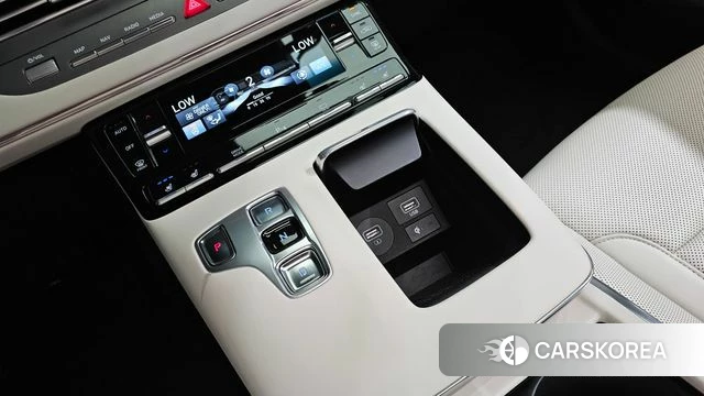 Hyundai The New Grandeur IG Hybrid id 4614284 из Кореи 34