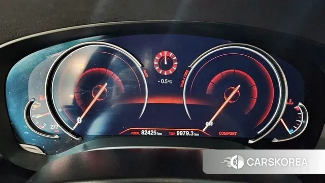 BMW 5 Series (G30) id 3651914 из Кореи 18