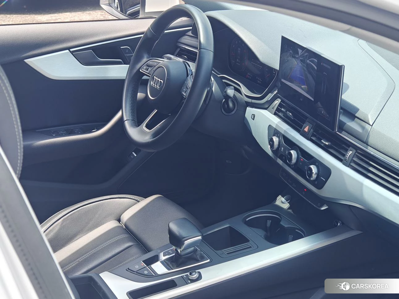 Audi A4L id 4455095 из Китая 23