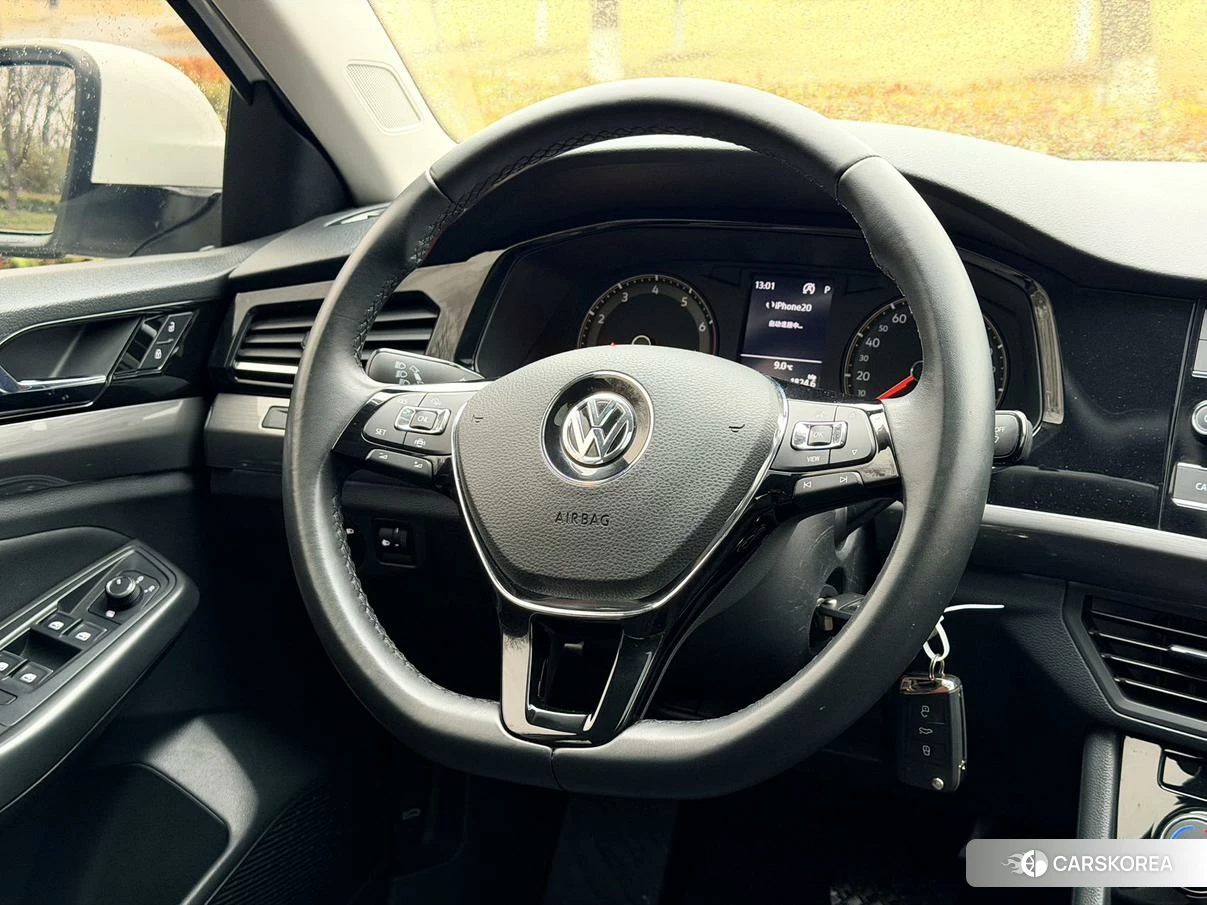 Volkswagen Bora id 4440736 из Китая 21