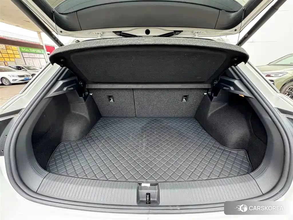 Volkswagen T-ROC exploring Songs id 4545980 из Китая 9