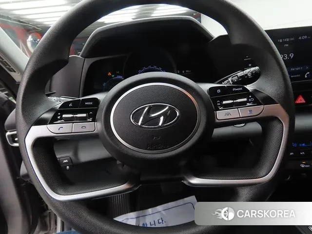 Hyundai Avante Hybrid (CN7) id 3586627 из Кореи 18