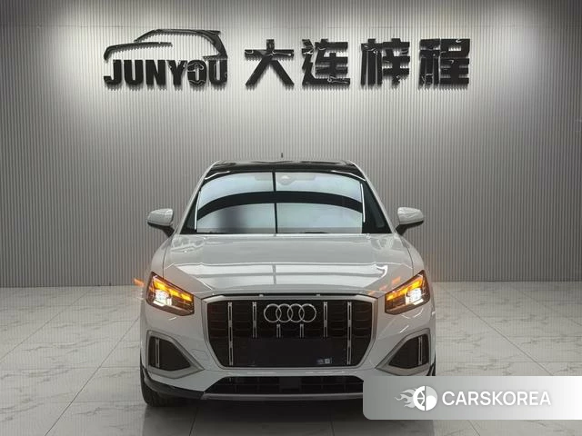 Audi Q2L id 4297537 из Китая 26