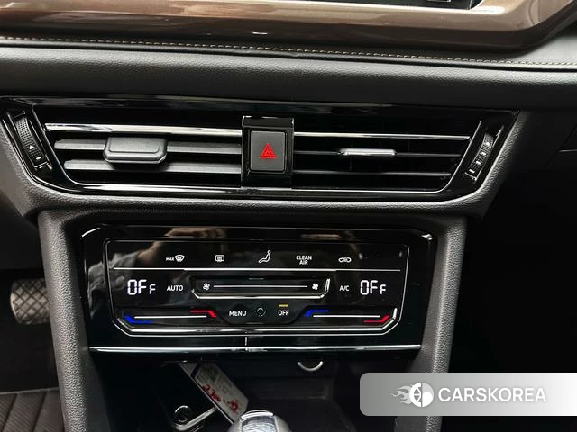 Volkswagen Tuyue id 4353632 из Китая 22