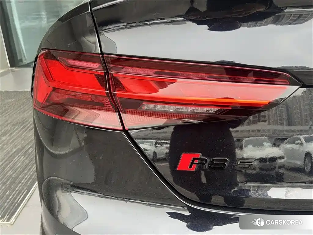 Audi RS 5 id 4681126 из Китая 13