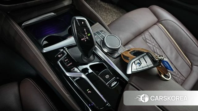 BMW 5 Series (G30) id 3898019 из Кореи 18