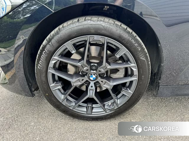 BMW 3 series id 4335863 из Китая 19