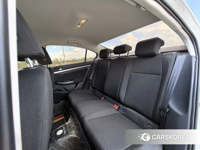 Volkswagen Bora id 4263207 из Китая 22