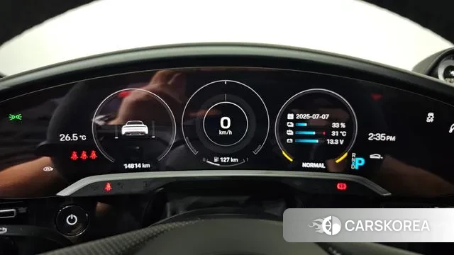 Porsche Taycan id 2900077 из Кореи 18