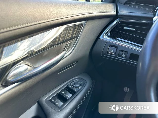 Cadillac XT6 id 4253501 из Китая 25