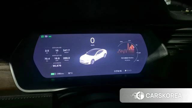 Tesla Model S id 4294231 из Кореи 8