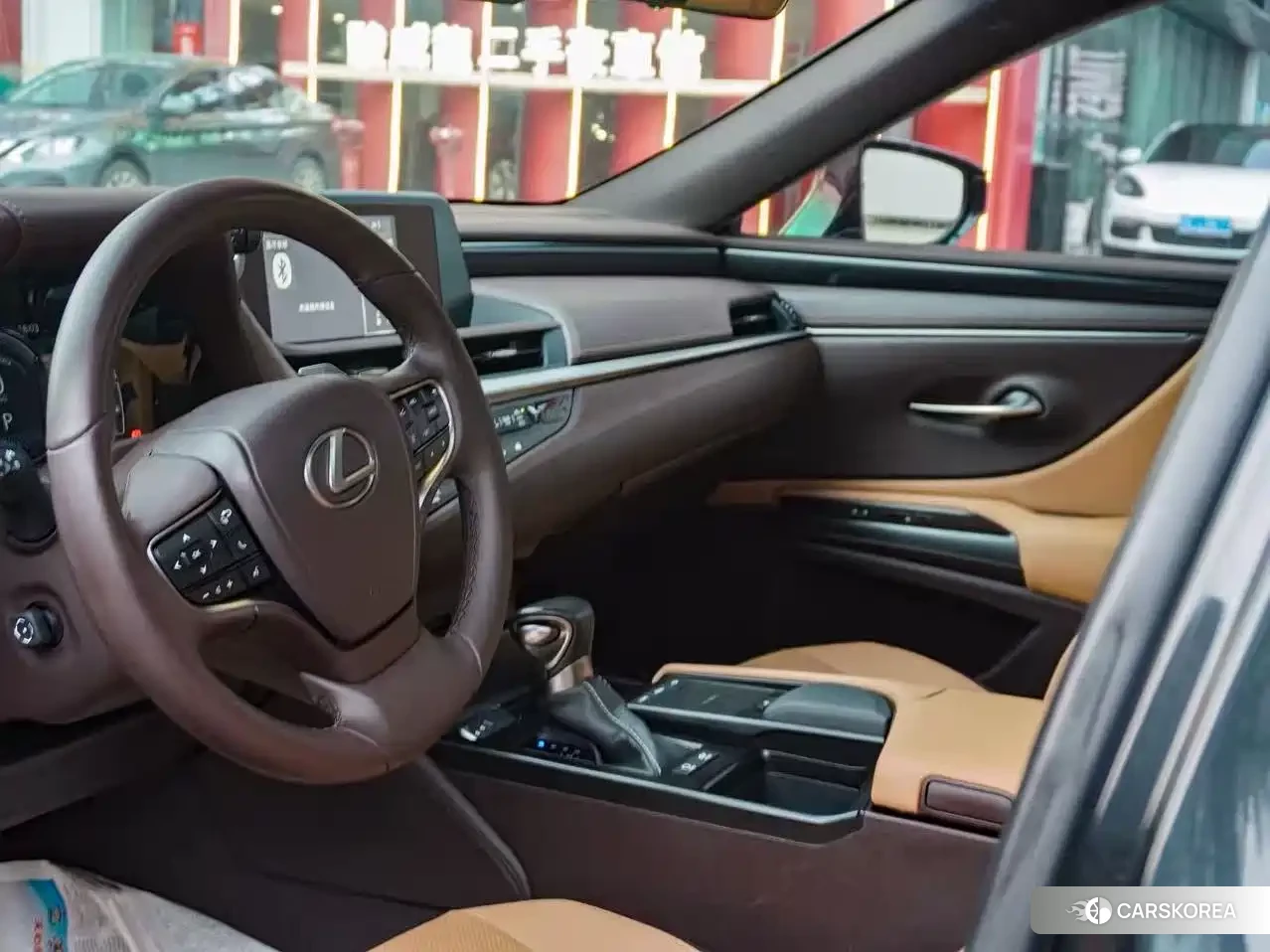 Lexus ES id 4539041 из Китая 13