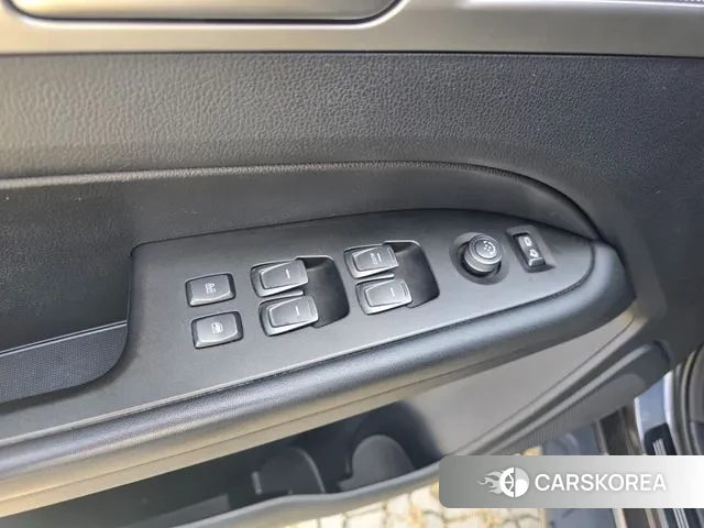 Ssangyong Rexton Sports id 3737256 из Кореи 17