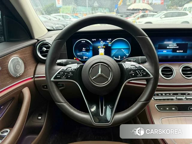 Mercedes-Benz E-class id 4313819 из Китая 21