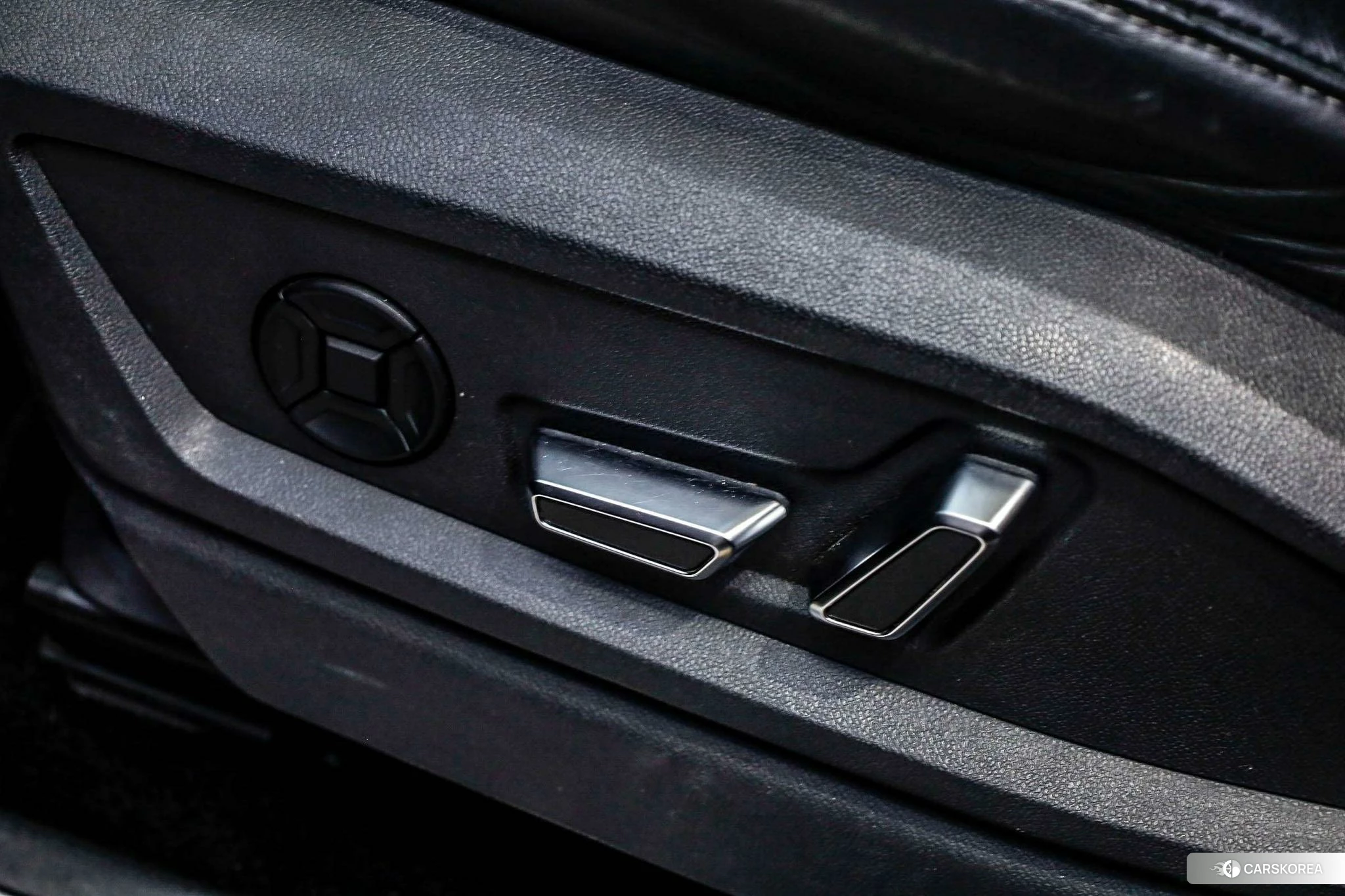 Audi Q6 id 4467942 из Китая 33