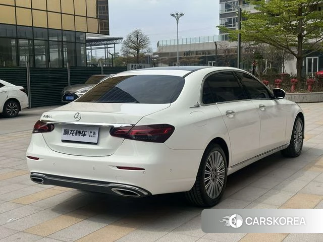 Mercedes-Benz E-class id 4263698 из Китая 23